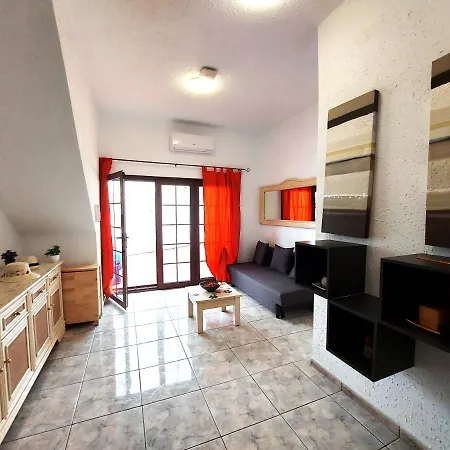 Blanca New 2 Bedrooms Адехе