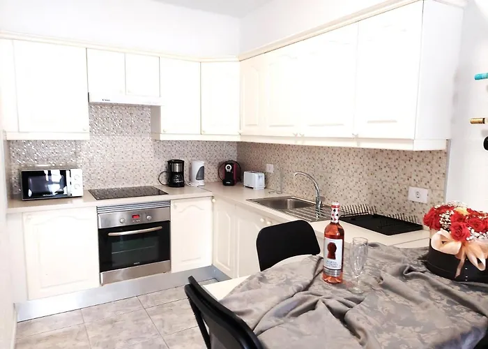 Blanca New 2 Bedrooms Holiday home *